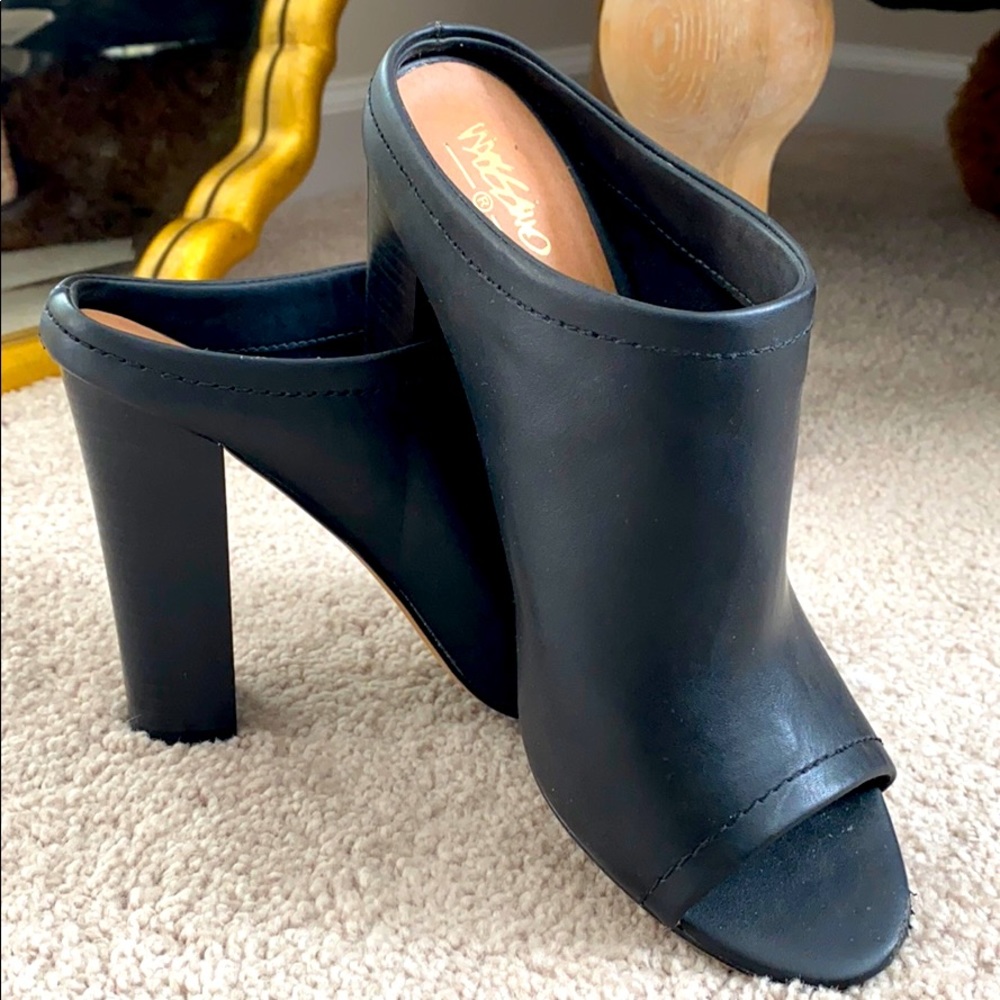 Black Target Mules